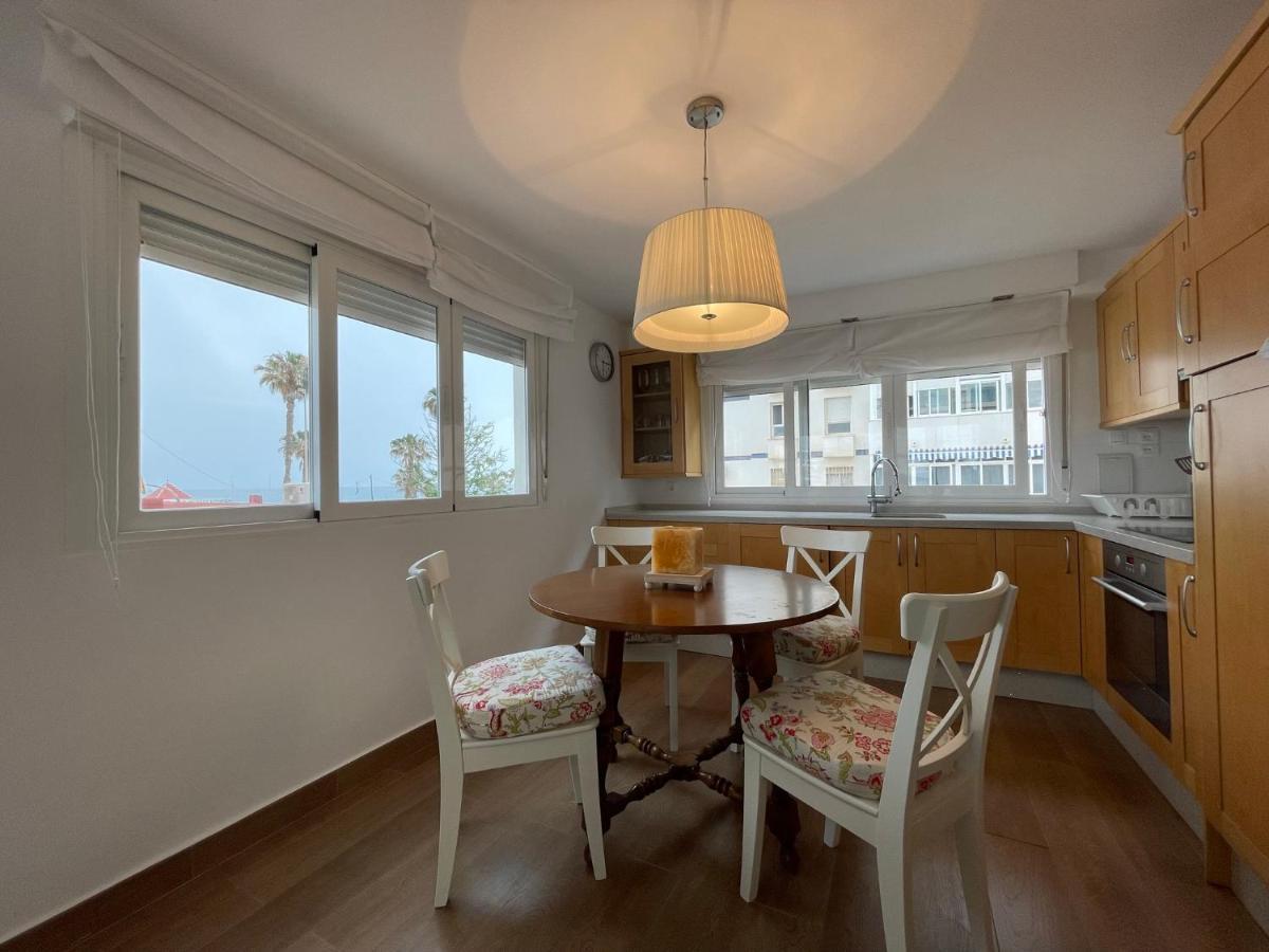 Acogedor Apartamento Con Piscina Y Vistas Al Mar Appartement Benalmádena